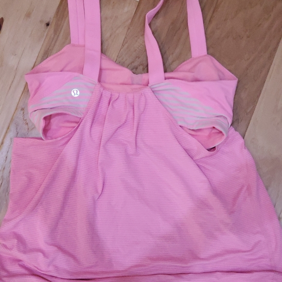 Lululemon tank top - Picture 2 of 2